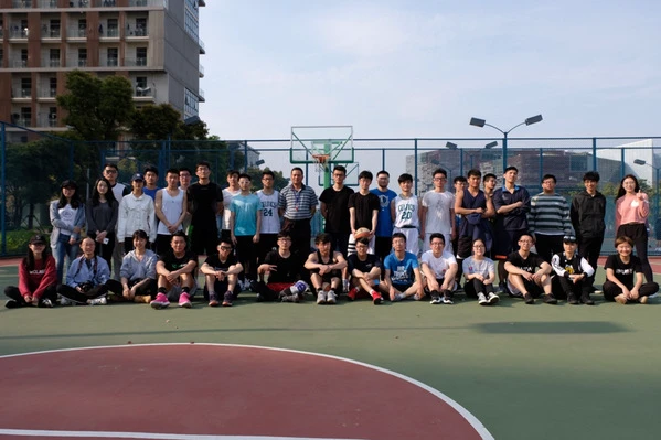 业余爱好者如何系统地学习篮球技能_1